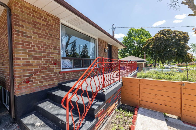 170 Elmhurst Dr  Toronto, M9W 2L1 | Image 21