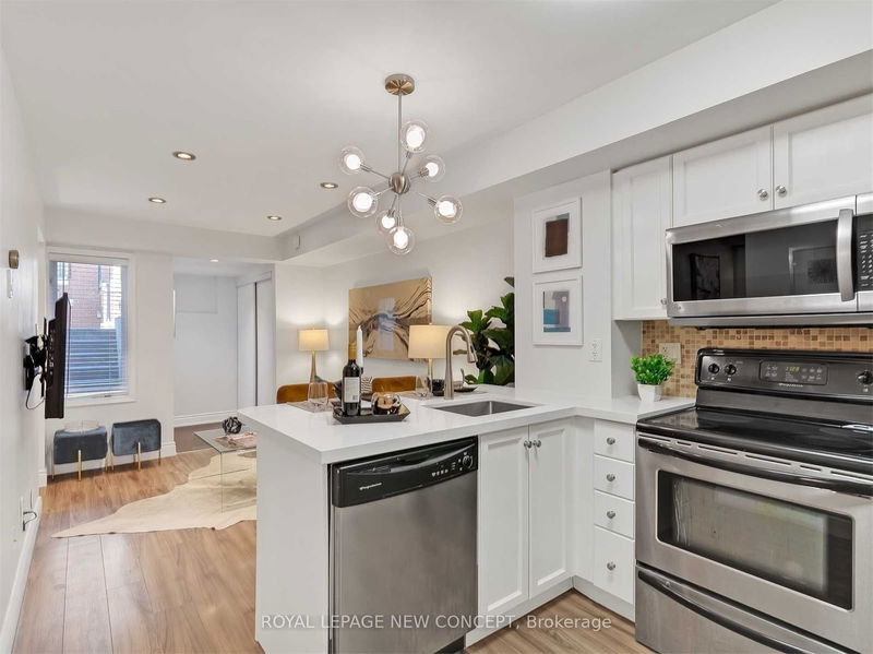  Th725 - 10 Laidlaw St  Toronto, M6K 1X2 | Image 2