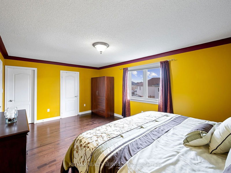 41 Earl Grey Cres  Brampton, L7A 2L2 | Image 22