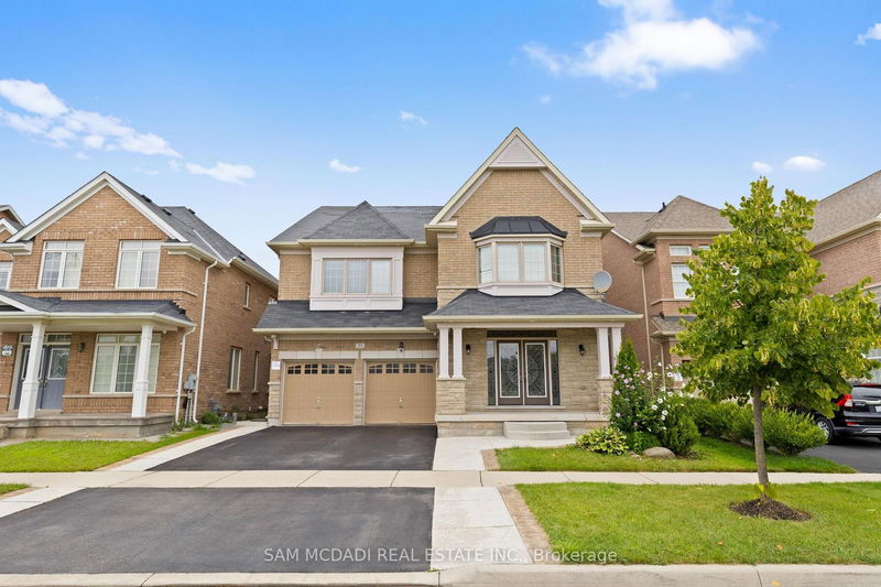 53 Heatherglen Dr  Brampton, L6Y 5X2 | Image 1