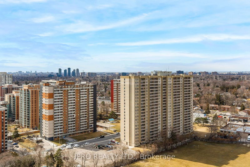  2416 - 9 Mabelle Ave  Toronto, M9A 0E1 | Image 28