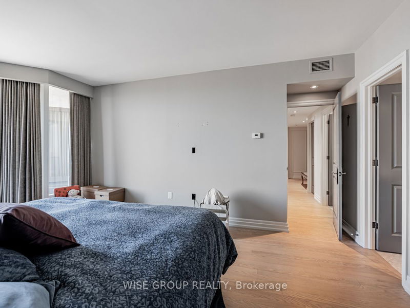  4304 - 2045 Lake Shore Blvd W Toronto, M8V 2Z6 | Image 33