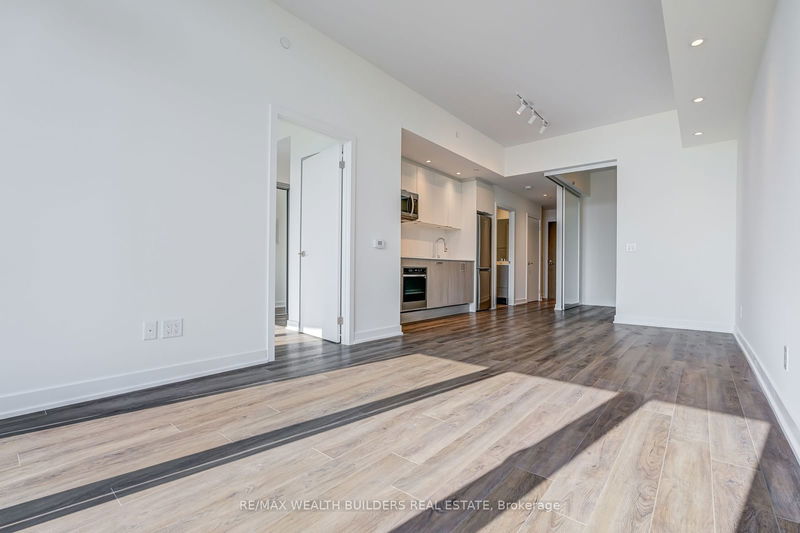  4209 - 1928 Lake Shore Blvd W Toronto, M6S 0B1 | Image 2