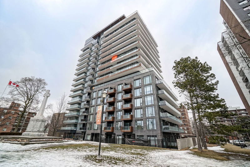 home for lease on Th06-21 Park Street E