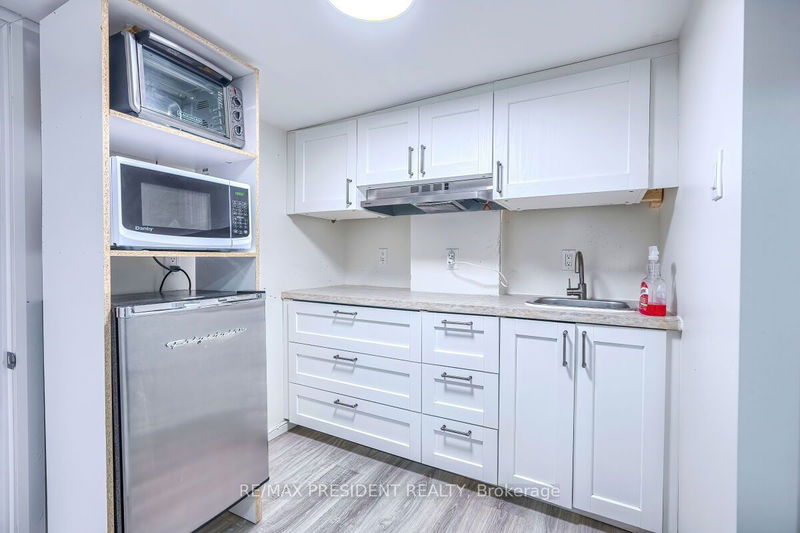 2305 Wagner Cres  Burlington, L7R 1S8 | Image 29