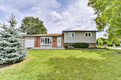 2 Gondola Cres  Brampton, L6S 1W6 | Image 1