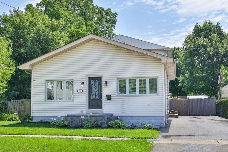 home for lease on 82 King Street