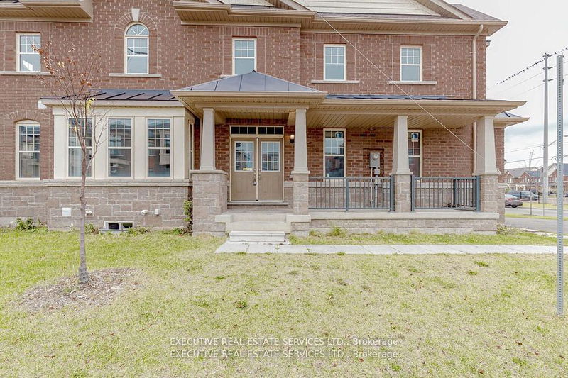 43 Pearman Cres  Brampton, L7A 0A7 | Image 1