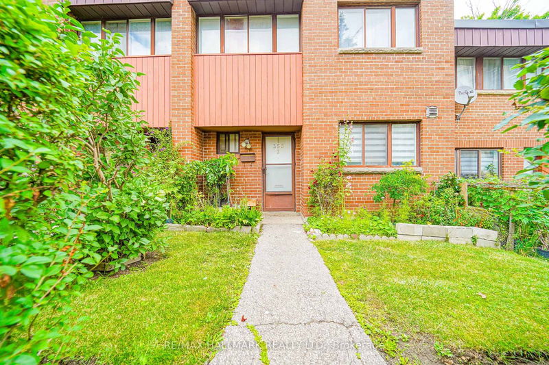 353 Driftwood Ave #2, Toronto, Ontario (MLS W9309382)