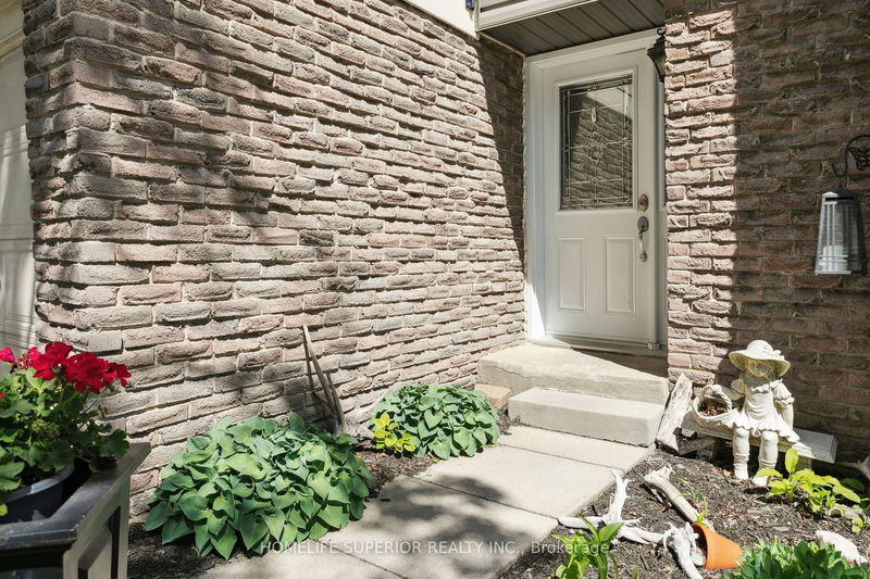  120 - 2315 Bromsgrove Rd  Mississauga, L5J 4A6 | Image 3