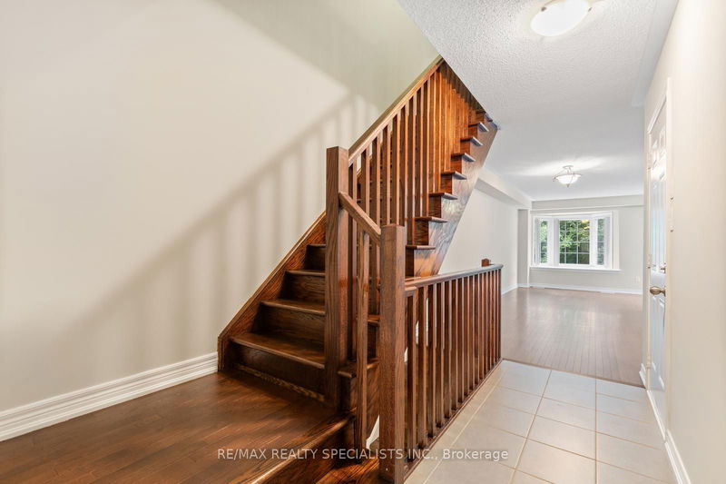  42 - 233 DUSKYWING Way  Oakville, L6L 0C5 | Image 5