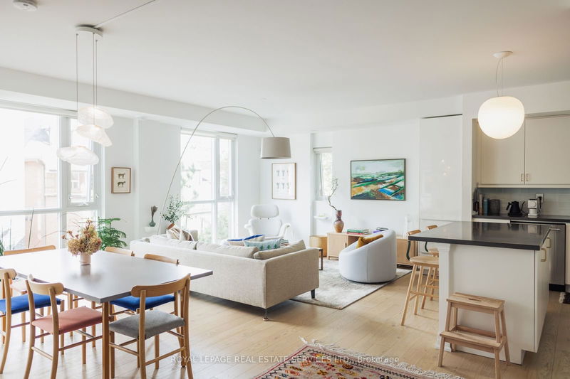 home for sale on 403-45 Sousa Mendes Street
