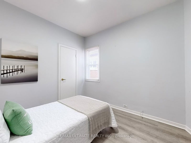 51 Mould Ave  Toronto, M6N 3Z8 | Image 14