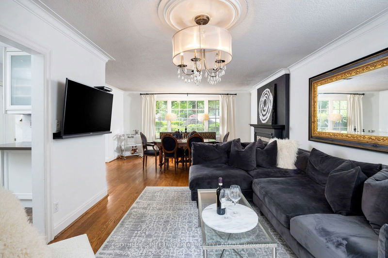 175 Prince Edward Dr S Toronto, M8Y 3W7 | Image 7