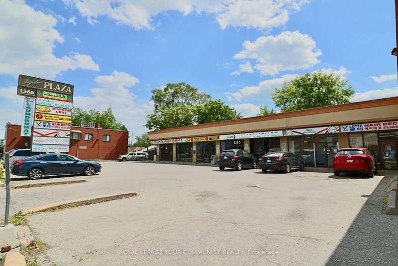 1370 Weston Rd, Toronto, M6M 4R8 | Image 3