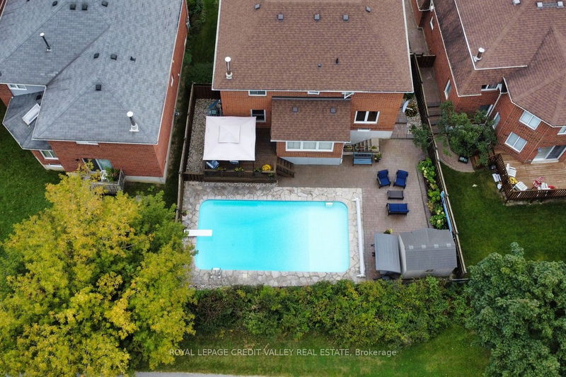 88 Parkside Dr  Brampton, L6Y 2G9 | Image 37