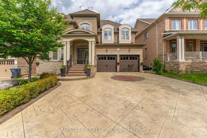 home for lease on (Upper)-12 Haywood Drive