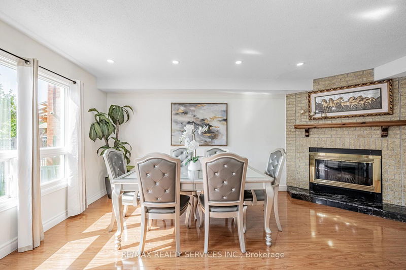 6 Songsparrow Dr  Brampton, L6Y 4A2 | Image 9