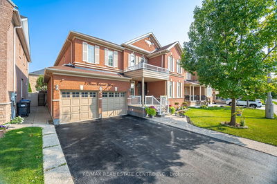 7 Prince Edward Blvd  Brampton, L6P 2E1 | Image 1