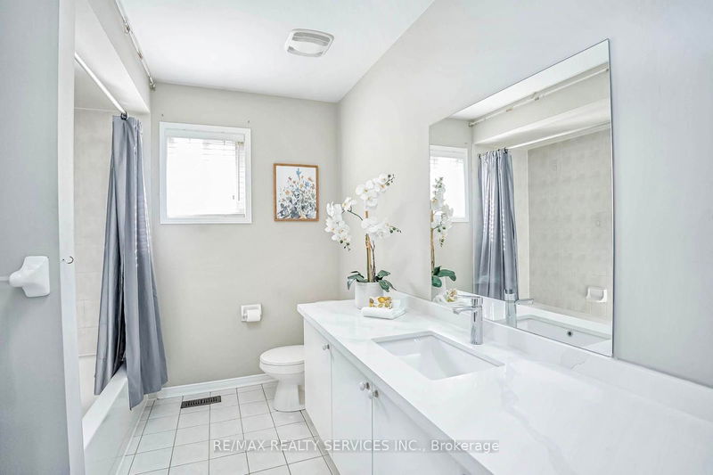 126 Luella Cres  Brampton, L7A 3H5 | Image 28