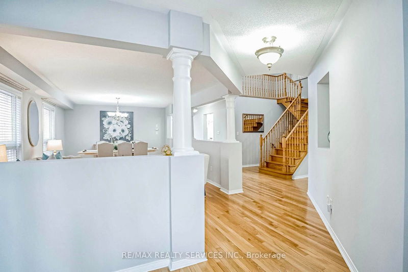 126 Luella Cres  Brampton, L7A 3H5 | Image 5