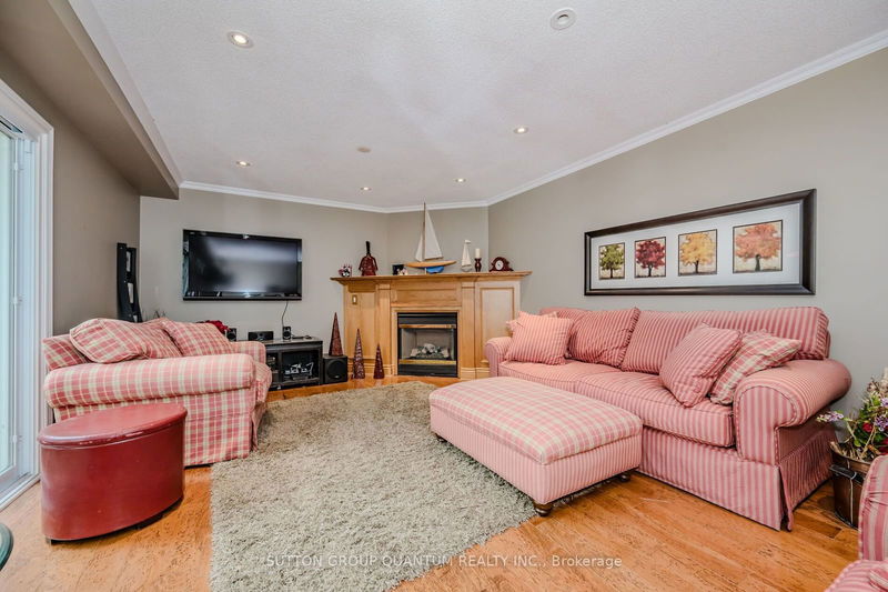 847 Edistel Cres  Mississauga, L5H 1T5 | Image 13