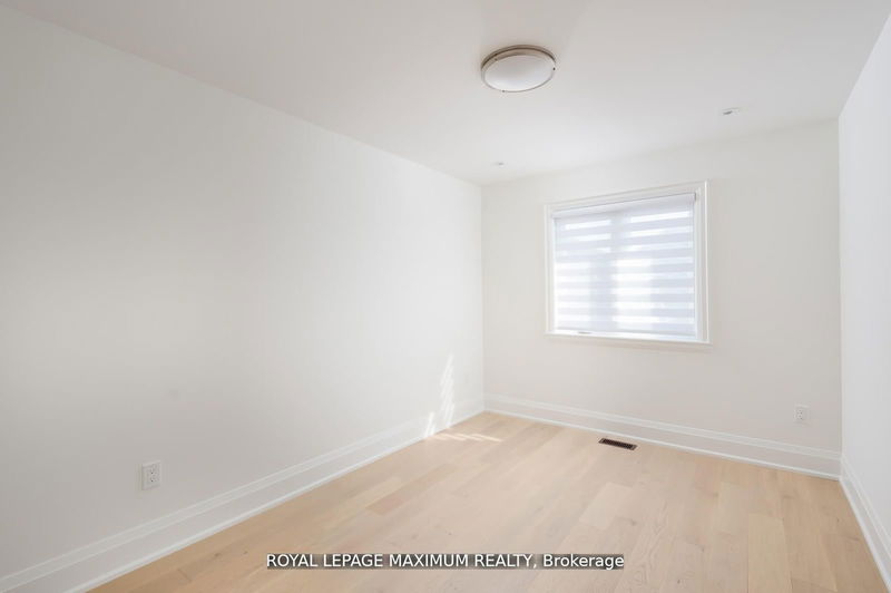 42 Fairfield Ave  Toronto, M8W 1R7 | Image 23