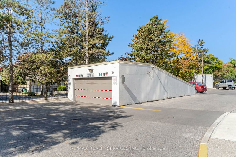  805 - 310 Mill St S Brampton, L6Y 3B1 | Image 38