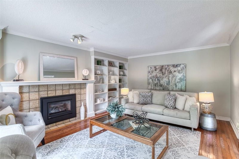 234 Spring Garden Rd  Oakville, L6L 5H4 | Image 24