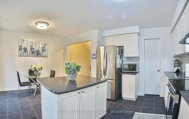 33 Butterworth Rd  Brampton, L7A 0S5 | Image 9