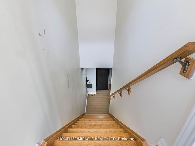 16 Banas Way  Brampton, L7A 4K8 | Image 29