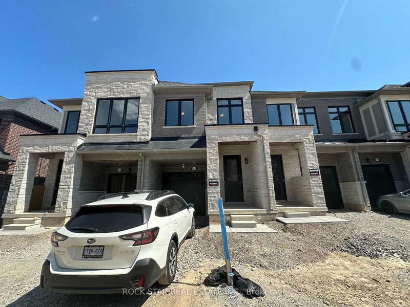 home for lease on 1420 National Common
