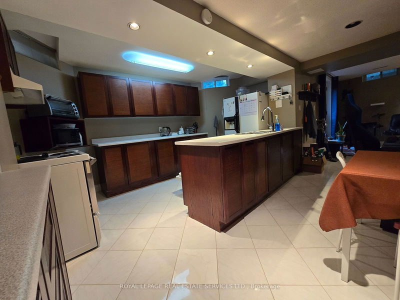 home for lease on 3213 Trelawny Circle