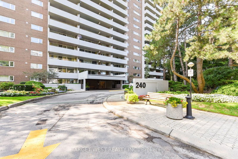  1304 - 240 Scarlett Rd  Toronto, M6N 4X4 | Image 1