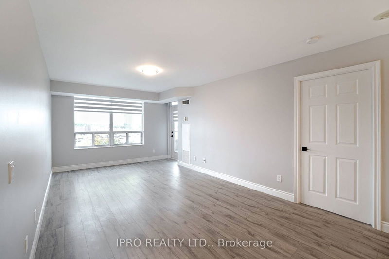  506 - 35 Kingsbridge Garden Circ  Mississauga, L5R 3Z5 | Image 17