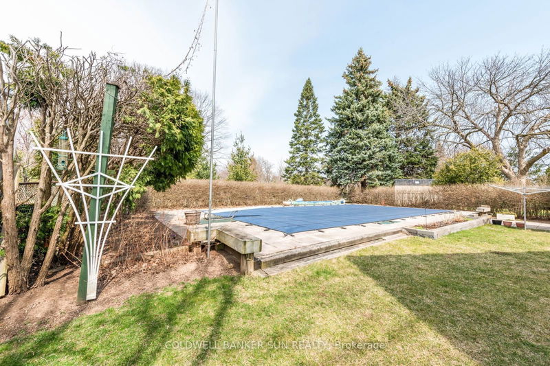 2483 Yarmouth Cres  Oakville, L6L 2M9 | Image 38