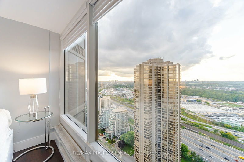  4208 - 1 Palace Pier Crt  Toronto, M8V 3W9 | Image 17