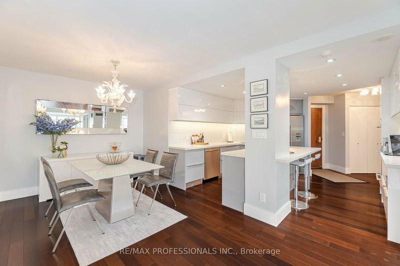  4208 - 1 Palace Pier Crt  Toronto, M8V 3W9 | Image 3