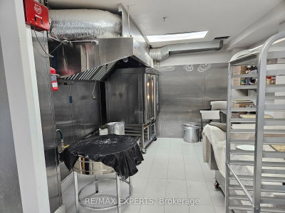 Unit 2 — 1270 Finch Avenue W — photo 6