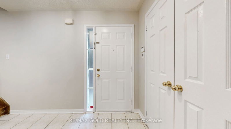 3952 Hazelridge Rd  Mississauga, L5N 6Z4 | Image 12