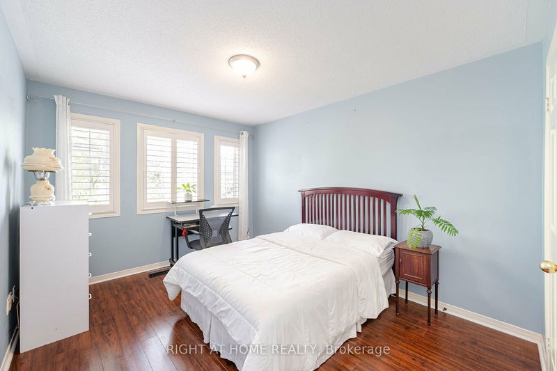 2148 Village Squire Lane  Oakville, L6M 3W8 | Image 26