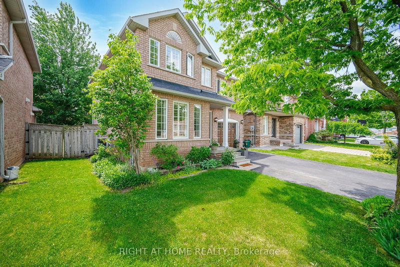 2148 Village Squire Lane  Oakville, L6M 3W8 | Image 4