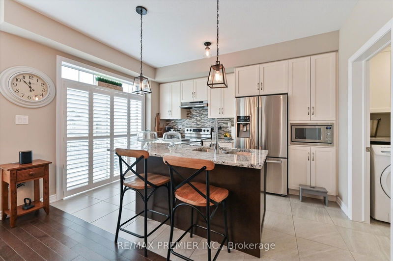 3199 William Coltson Ave  Oakville, L6H 0W9 | Image 11