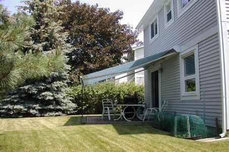 36 Blueridge Sq, Brampton, L6Z1A1 | Image 3