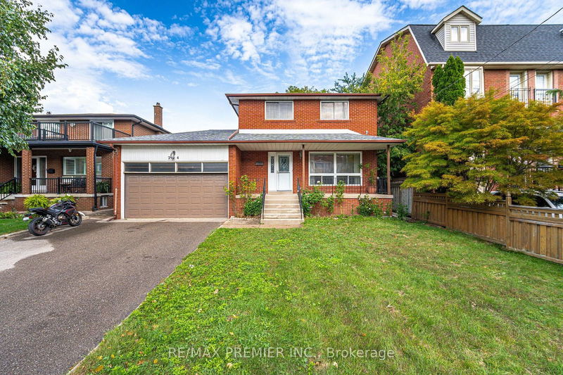 284 Dalesford Rd  Toronto, M8Y 1G5 | Image 1