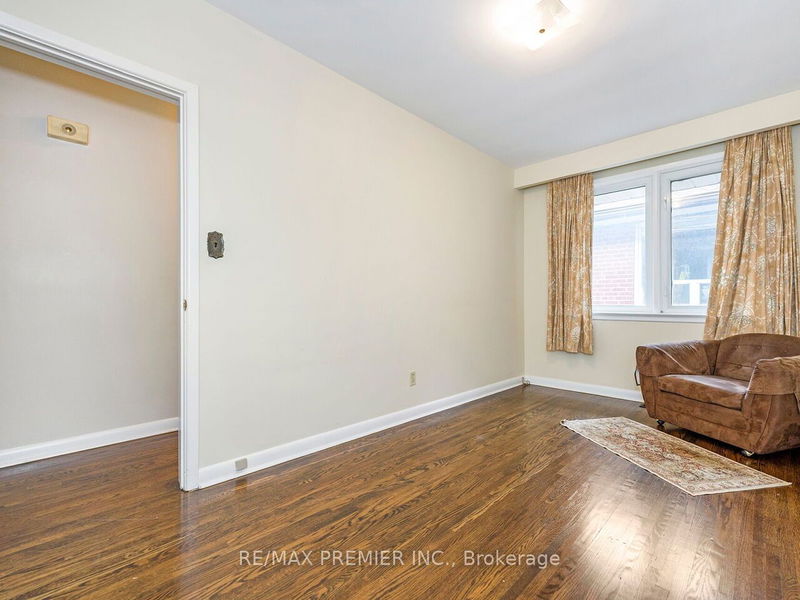 7 Tranquil Dr  Toronto, M9C 2S4 | Image 14