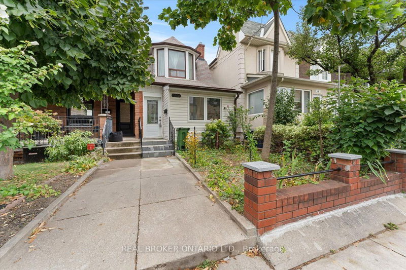 63 Ward St  Toronto, M6H 4A5 | Image 1