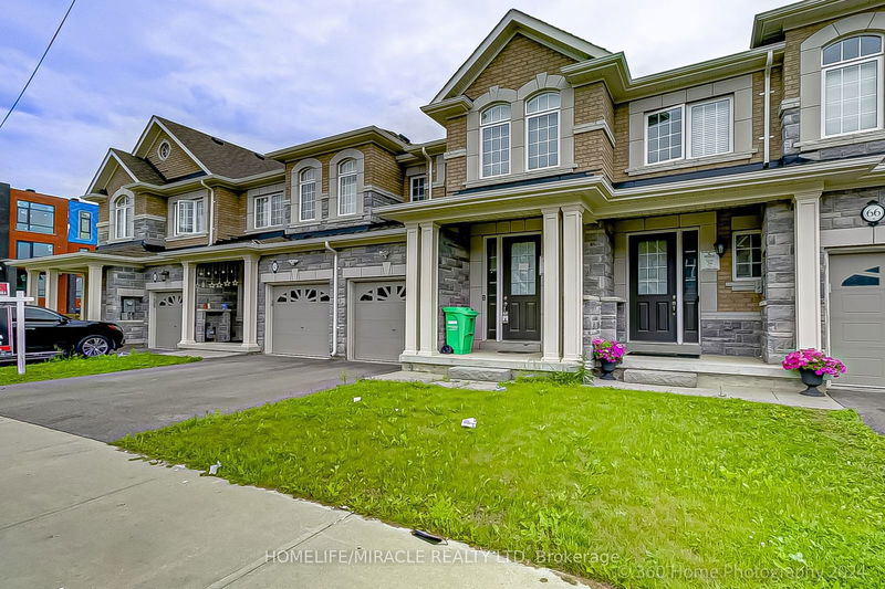 64 Finegan Circ  Brampton, L7A 2Z8 | Image 2