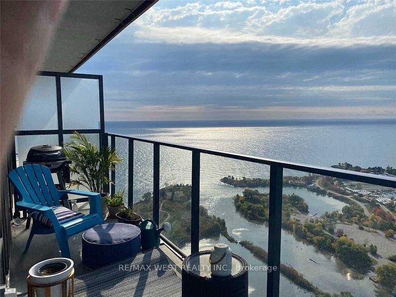 30 Shore Breeze Drive, Unit 4617 - Photo 8