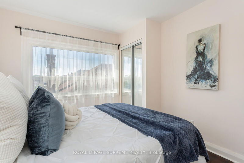 15 Corbett Ave  Toronto, M6N 1V2 | Image 13